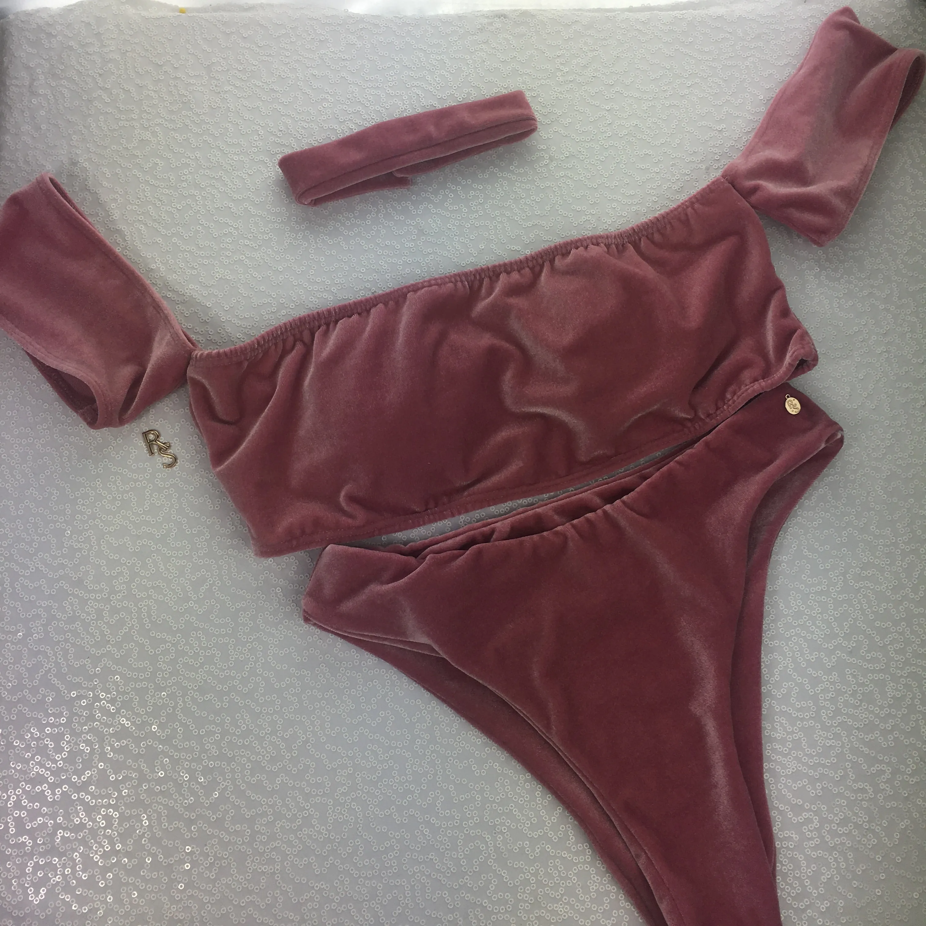 Custom Velvet Bomshell Off shoulder Seamless Bikini and choker