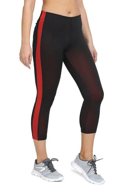 Lovable Black Gym Wear Dri-Fit Tights Yoga Capri With Pocket