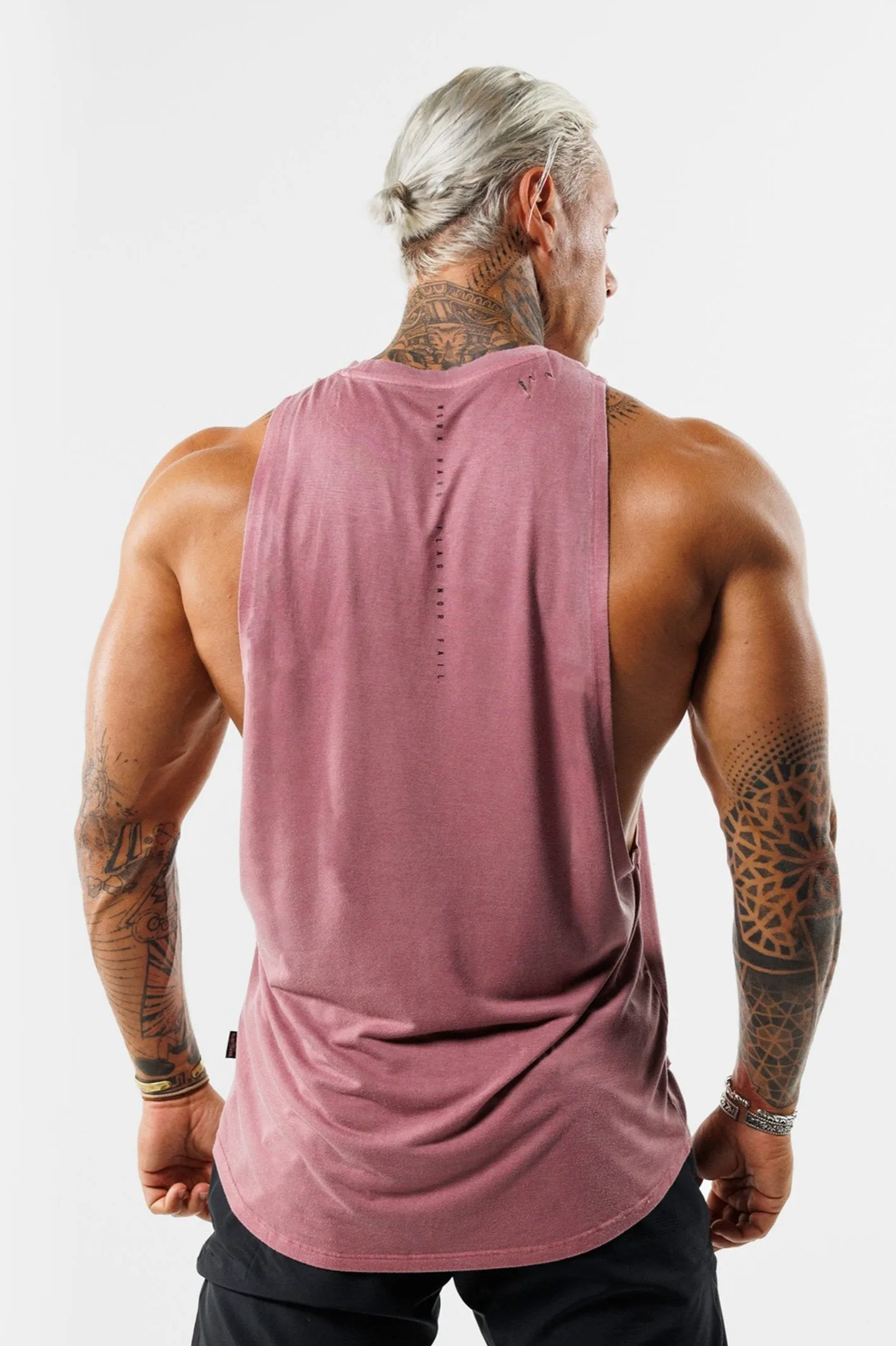 MOTO DISTRESSED BRO TANK - MAROON