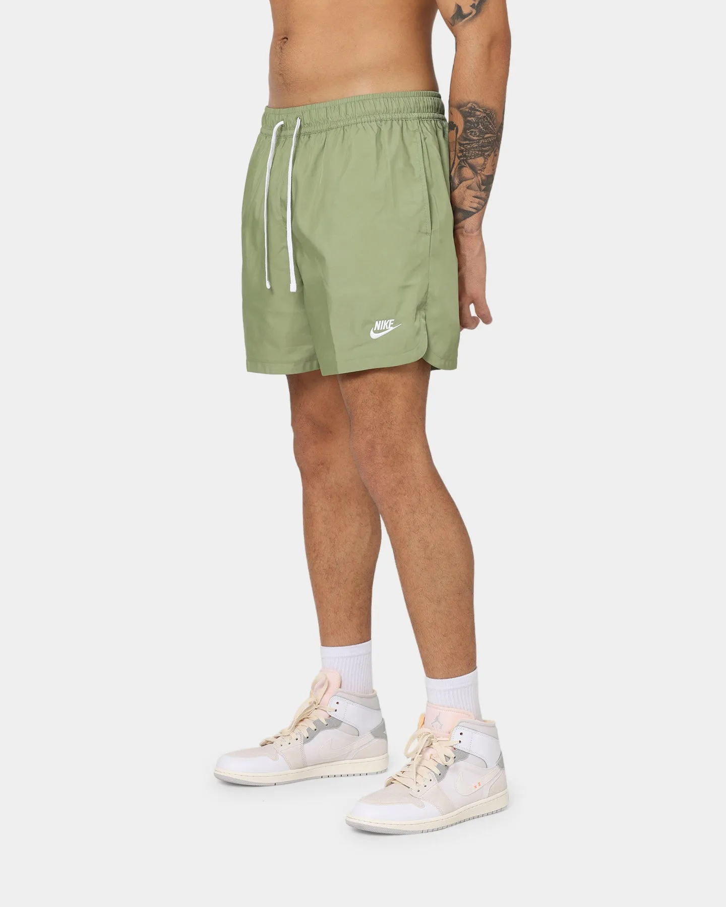 Nike Sportswear Sport Essentials Woven Lined Flow Shorts Alligator/White