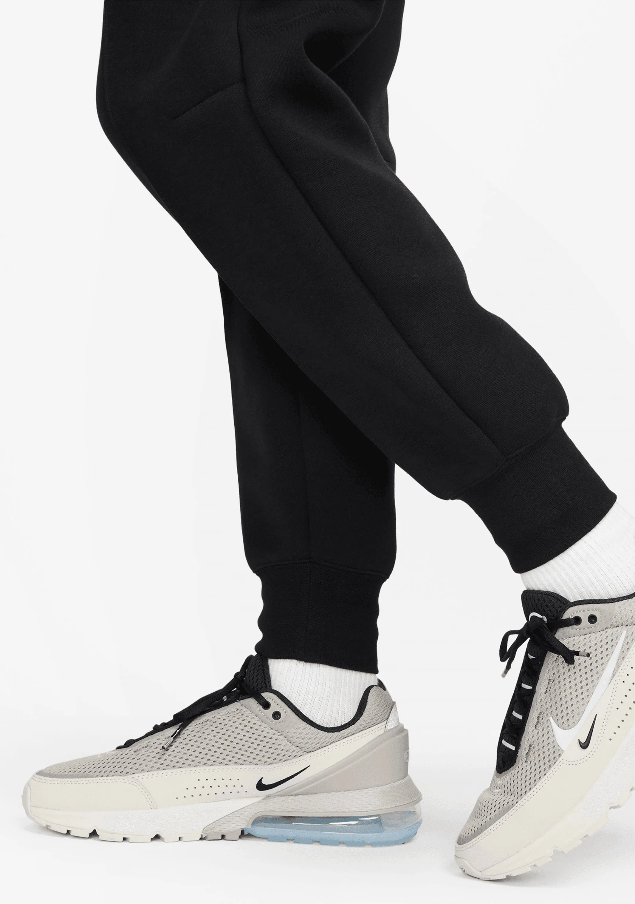 Nike Women's Sportswear Tech Fleece Jogger Pants