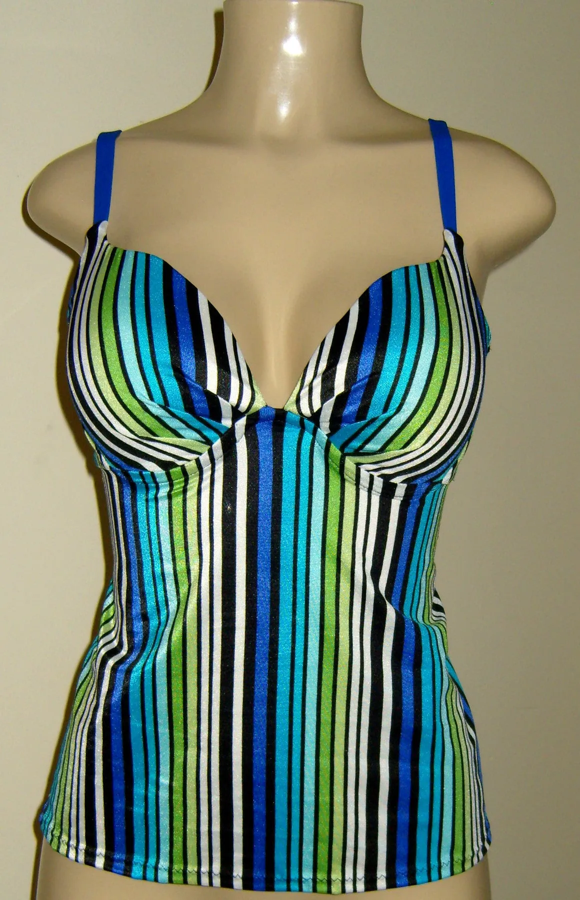 Push Up Tankini Tops with Underwire Support. Open Back Tankini Swimsuits.